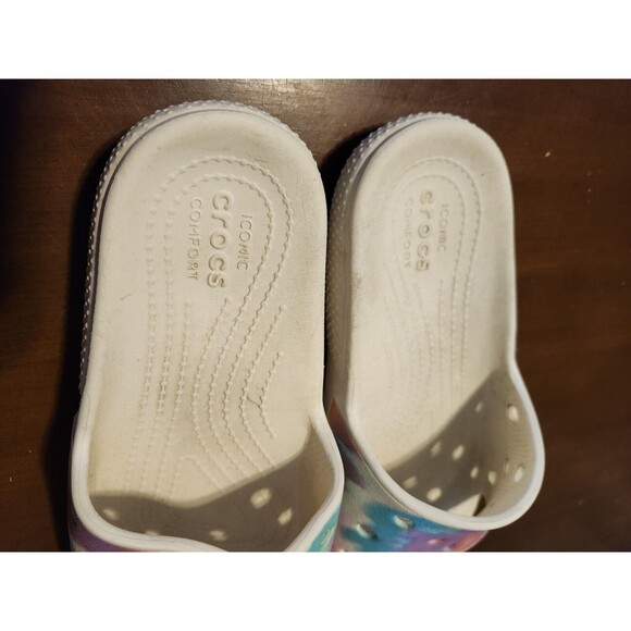 Crocs Tie Dye Graphic Classic Slip On Shoes Women's Size 7 White Colorful Slide - Picture 6 of 8